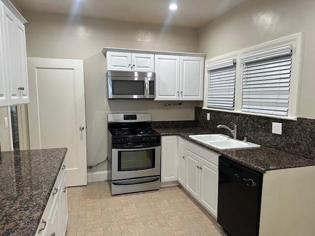 Building Photo - 705 Brent Ave