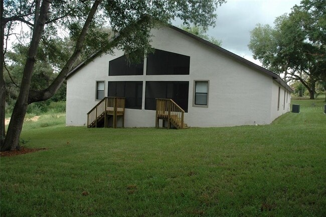 Building Photo - 440 W Broome St