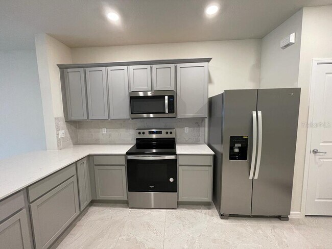 Building Photo - 2760 Bright Bird Ln