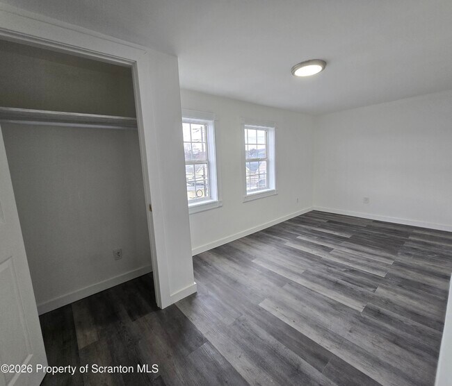 Building Photo - 1136 Luzerne St