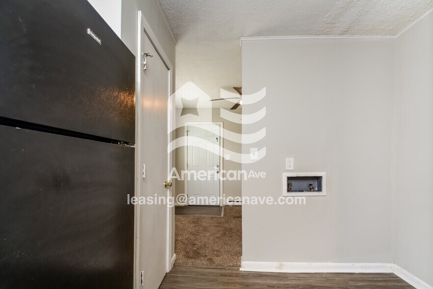 Building Photo - 3415 Calkin St