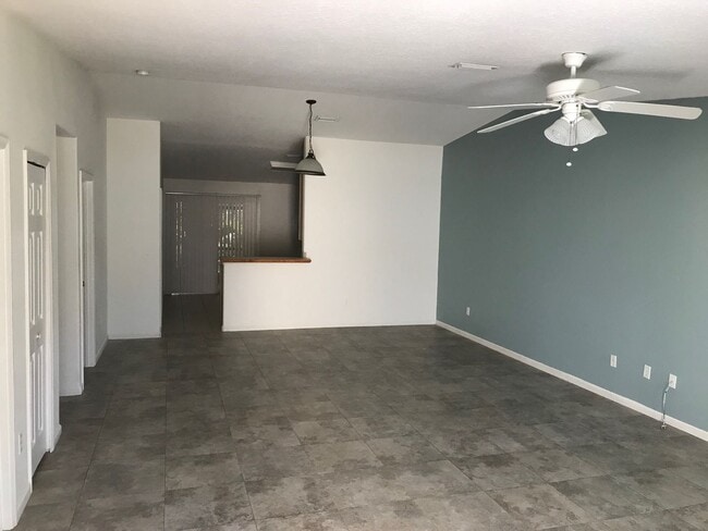 Building Photo - 29 Pony Ln