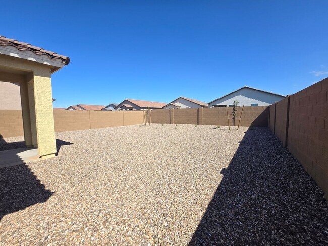 Building Photo - 3 Bedroom 2 Bathroom BELLA VISTA FARMS PREMIER Home