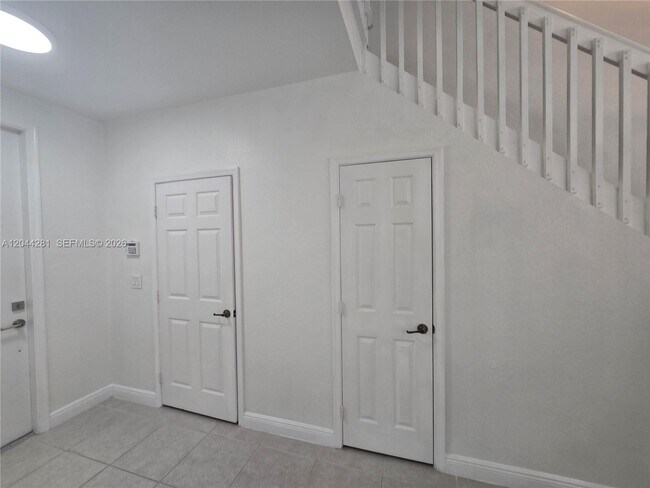 Building Photo - 9738 Darlington Pl