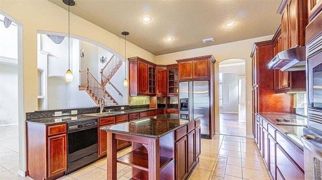 Building Photo - 3015 Northfield Dr