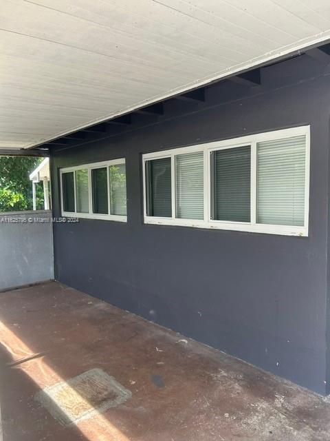 Building Photo - 5810 Hope St