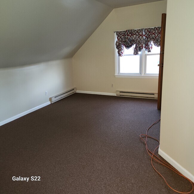Bedroom - 209 Garfield Ave