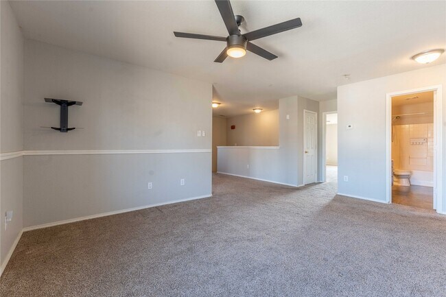 Building Photo - 5028 Senator Dr