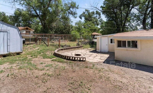 Building Photo - 2028 E Dale St