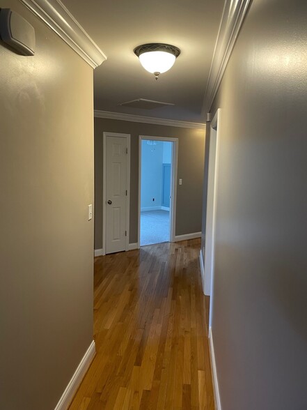 Hallway to Bedrooms - 324 Oxford Cir