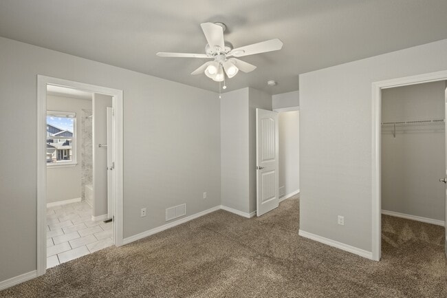Building Photo - 9432 Beryl Dr