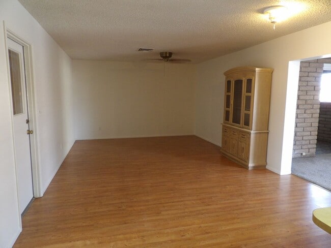 Building Photo - 55+ ADULT COMMUNITY
