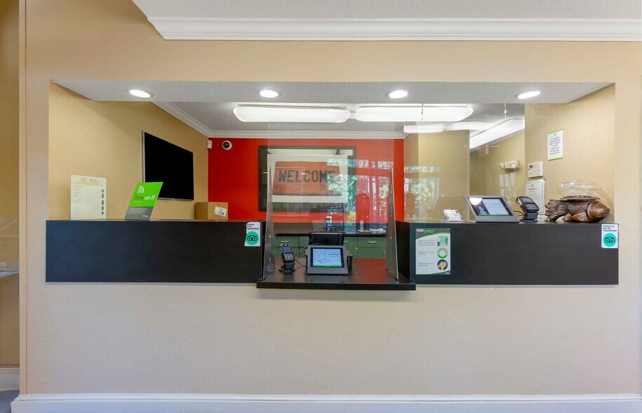 Building Photo - Furnished Studio-Washington, D.C. - Sterling - Dulles