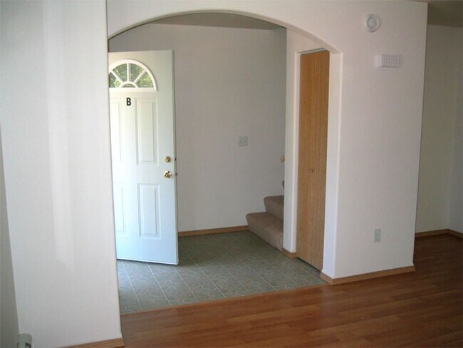 Building Photo - 4683 Bluegill Rd