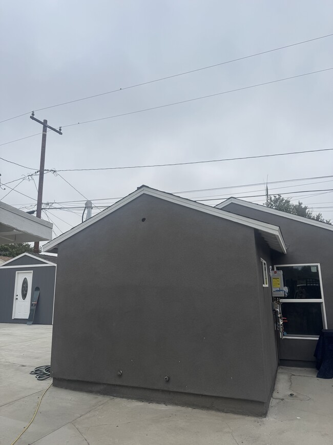 Building Photo - 13014 Halcourt Ave