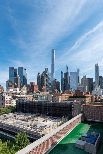 Building Photo - 426 W 52nd St