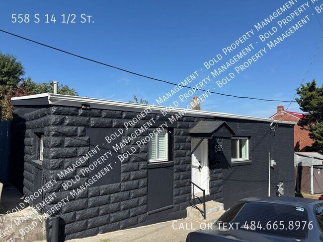Building Photo - 558 S 14 1/2 St