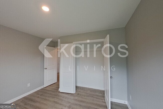 Building Photo - 6008 Argyle Loop