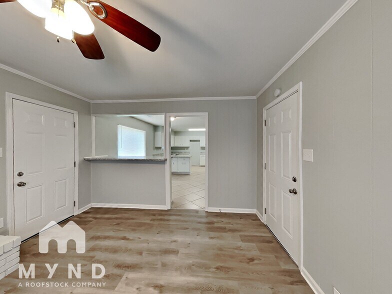 Building Photo - 3814 Silver Chalice Dr