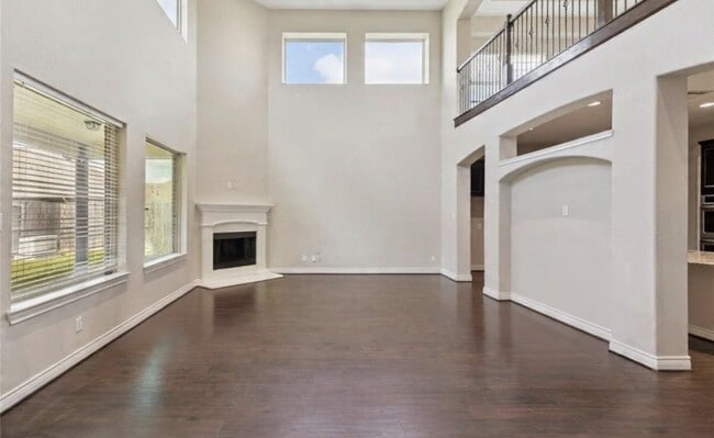 Building Photo - 19403 Sanctuary Robin Ln