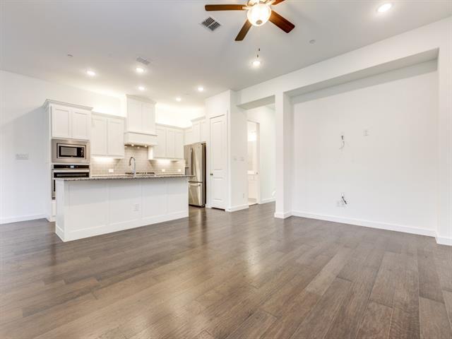 Building Photo - 7443 Tiffany Dr