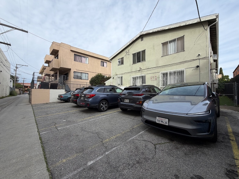 Building Photo - 5826 Gregory Ave