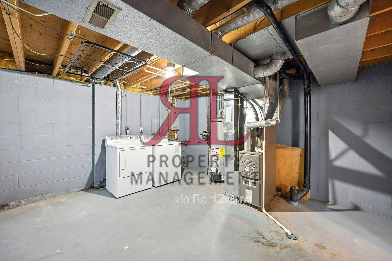 Building Photo - 1094 Farmlane Dr