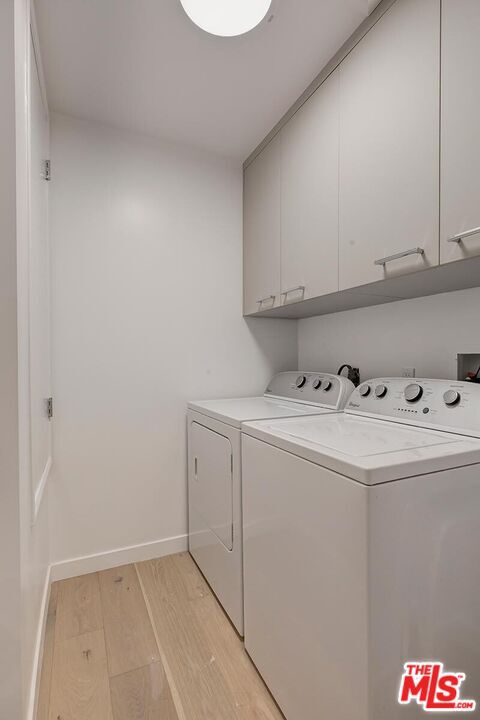 Building Photo - 2142 Century Park Ln