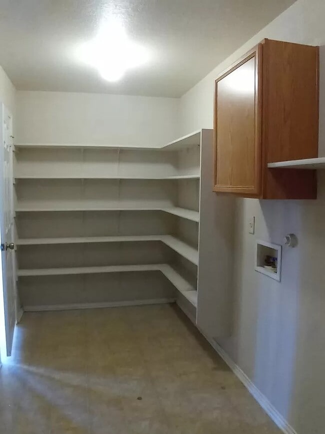 Building Photo - 11231 Sierra Trail