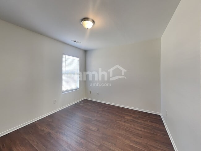 Building Photo - 15728 Circlegreen Dr