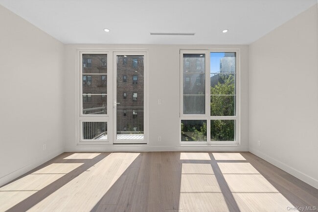 Building Photo - 312 Fenimore St