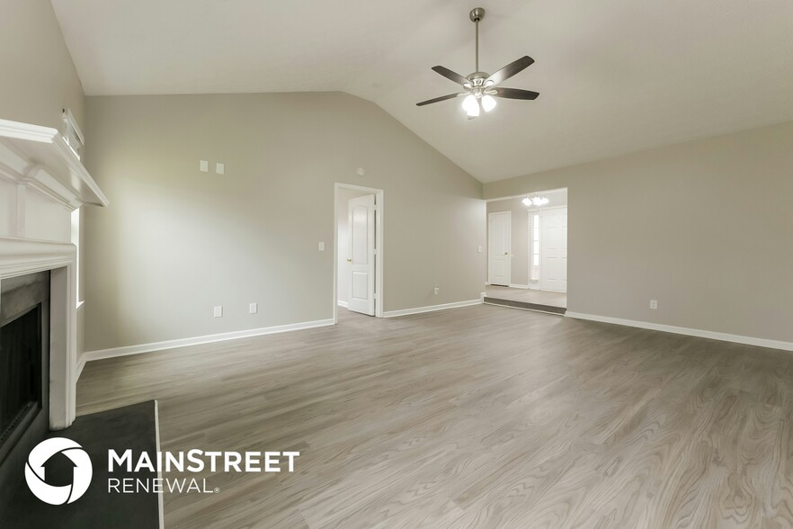 Building Photo - 5140 Towne Park Dr