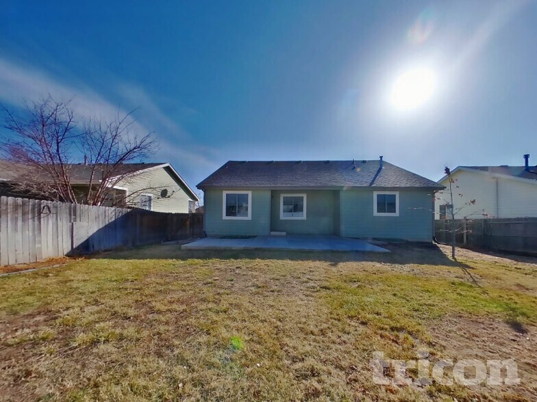 Building Photo - 4003 28th Ave