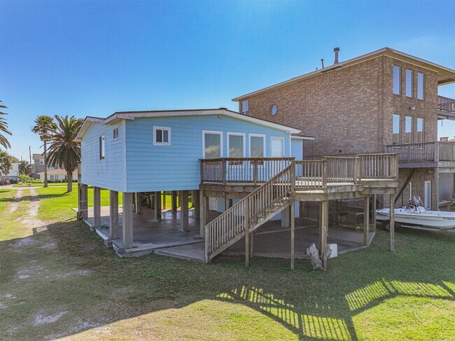 Building Photo - 7706 Channelview Dr