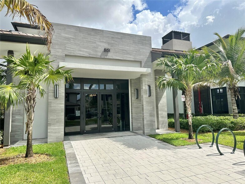 Building Photo - 8348 NW 43rd St