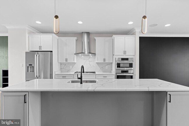 Building Photo - 5284 Ridgeview Retreat Dr