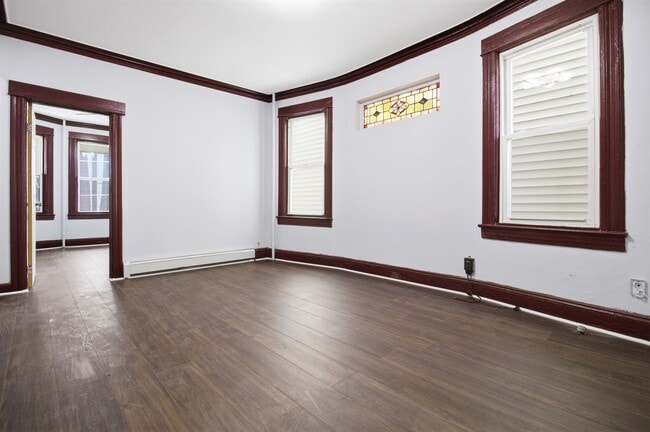 Building Photo - 35 W 52nd St