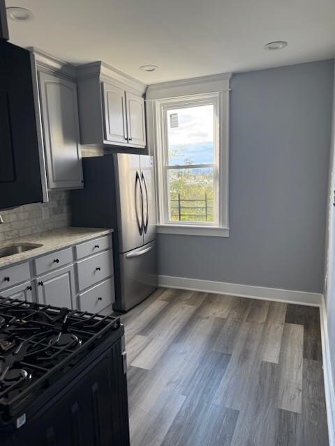 Building Photo - 621 Columbia Ave