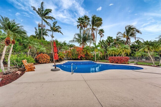 Building Photo - 546 NW 118th Terrace