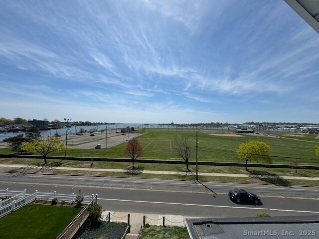 Building Photo - 39 Seaview Ave