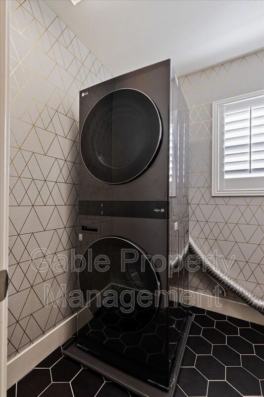 Building Photo - 26951 Cape Cod Dr