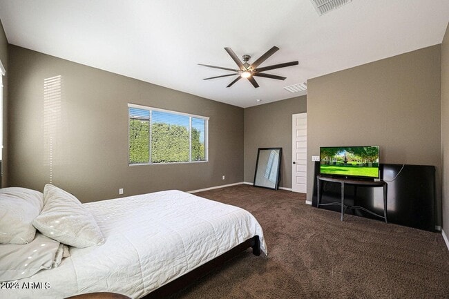 Building Photo - 9422 W Donald Dr