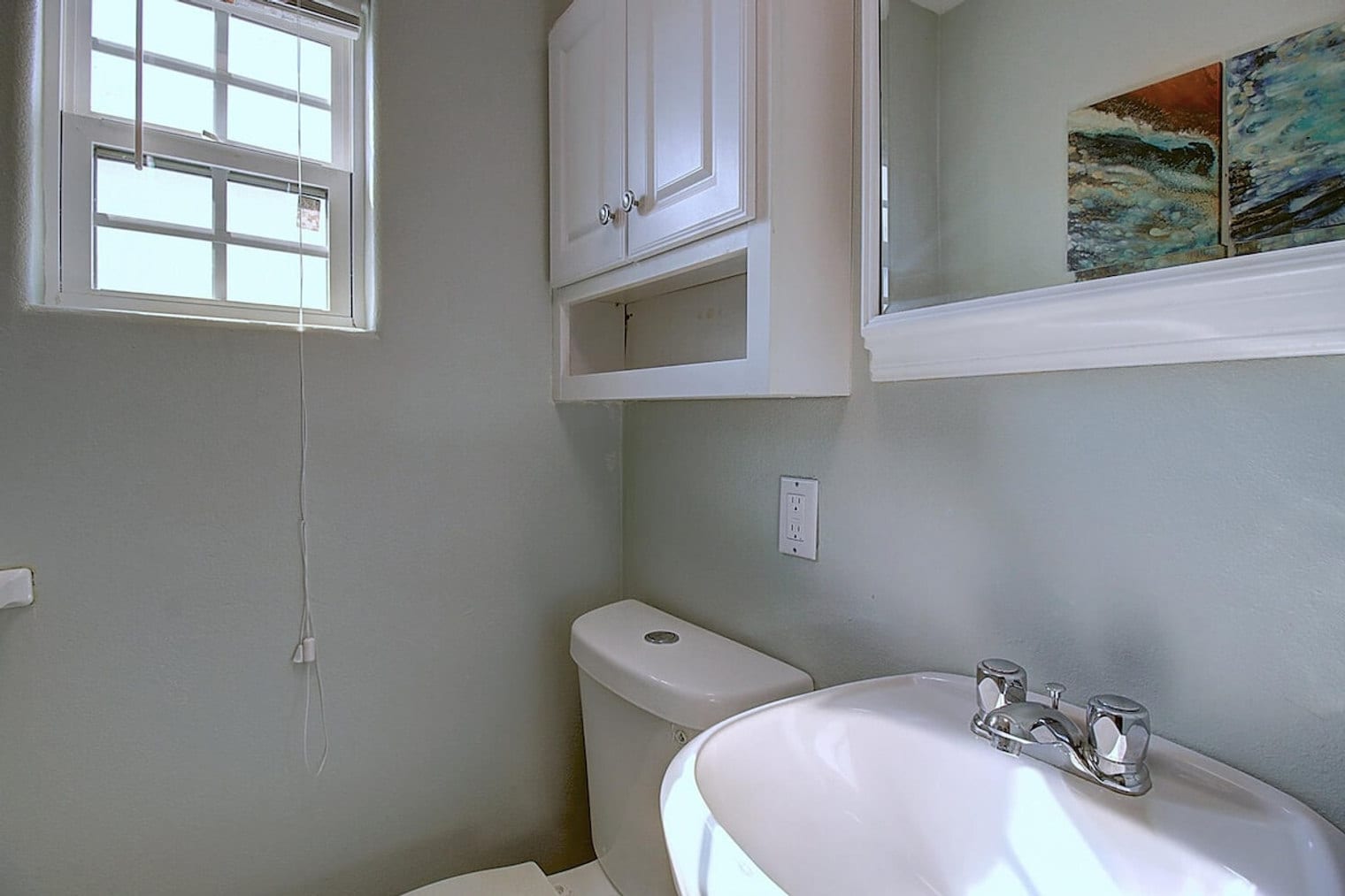 Building Photo - 134 N Alister St