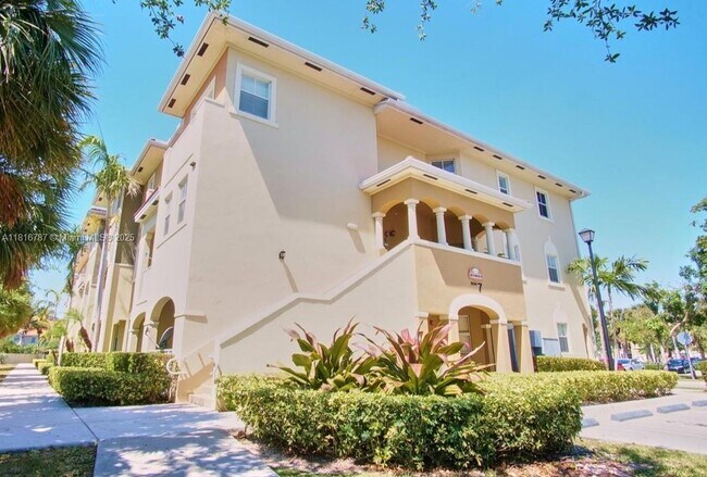 Building Photo - 10870 NW 88th Terrace