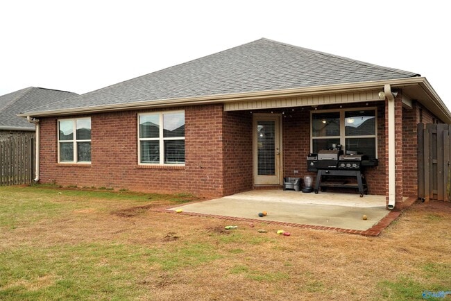 Building Photo - 113 Cedar Elm Wy