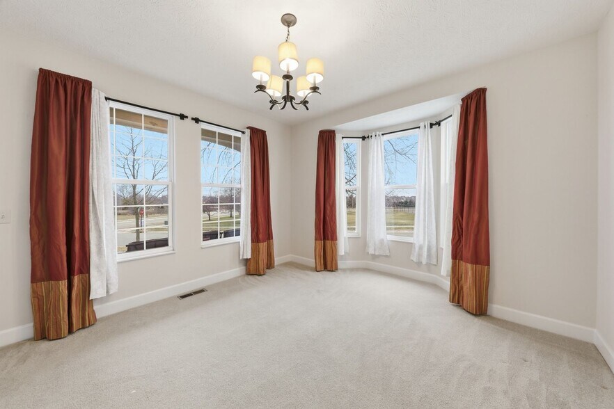 Building Photo - 997 Sweeney Dr