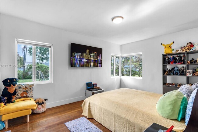 Building Photo - 149 Fern Way