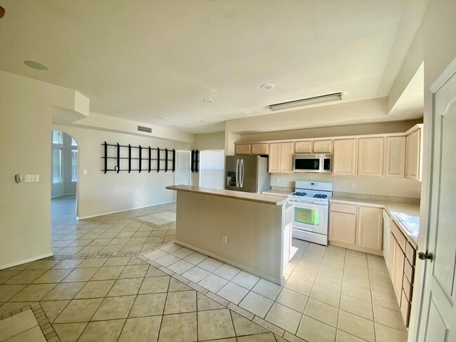 Building Photo - 3328 Green Ridge Ct
