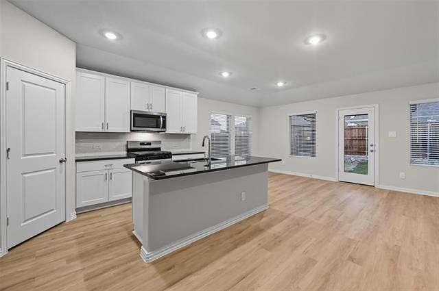 Building Photo - 6605 Creek Edge Cir