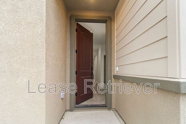 Building Photo - 2385 Sather St